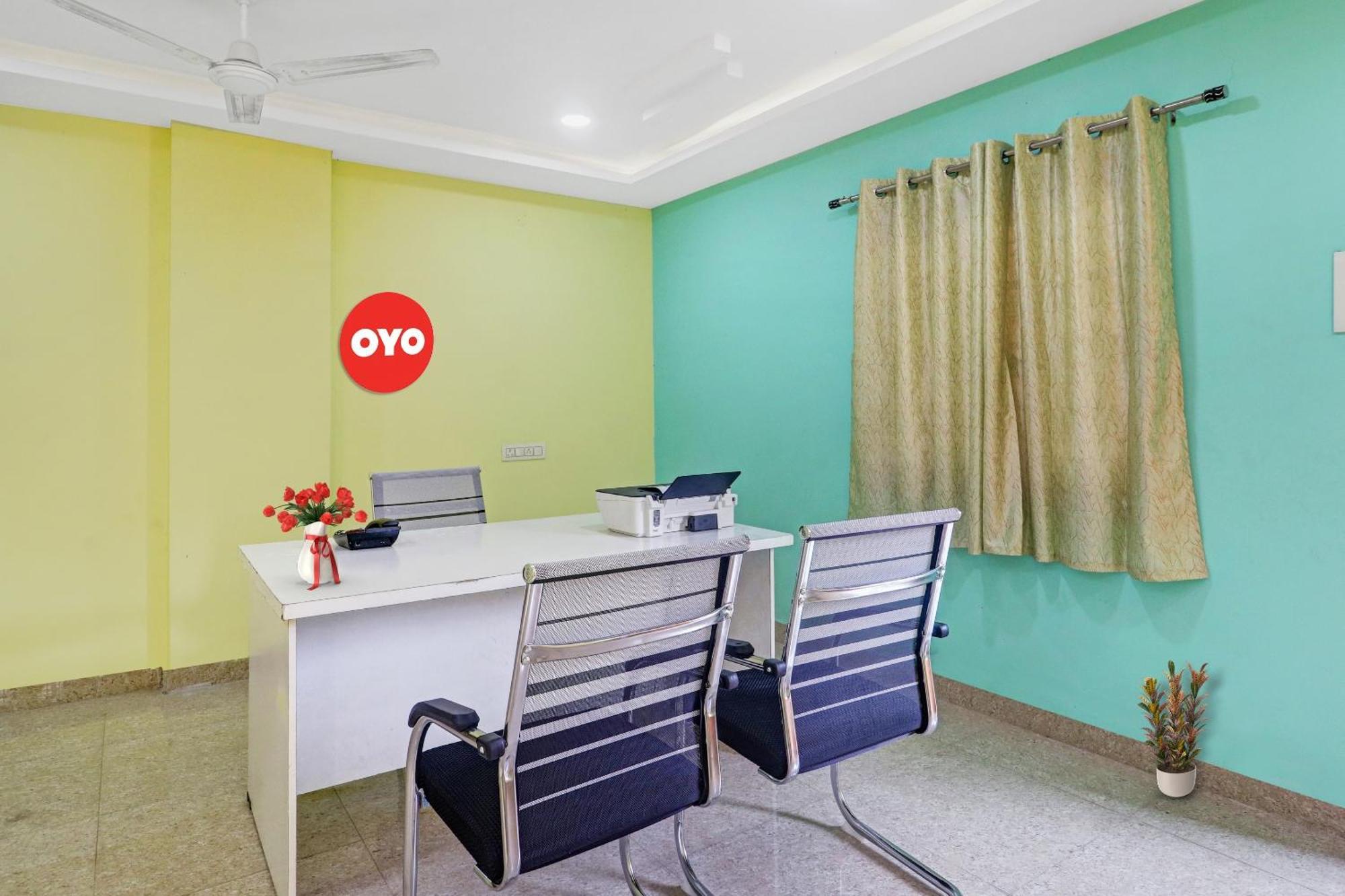 Hotel O S V Residency Kajaguda Near Gachibowli Hyderabad Exteriör bild