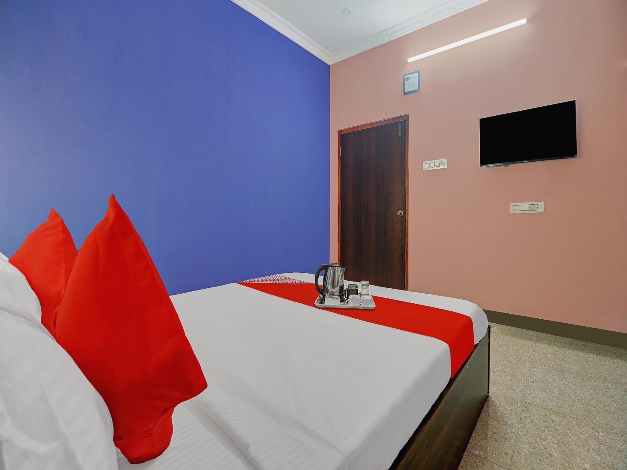Hotel O S V Residency Kajaguda Near Gachibowli Hyderabad Exteriör bild